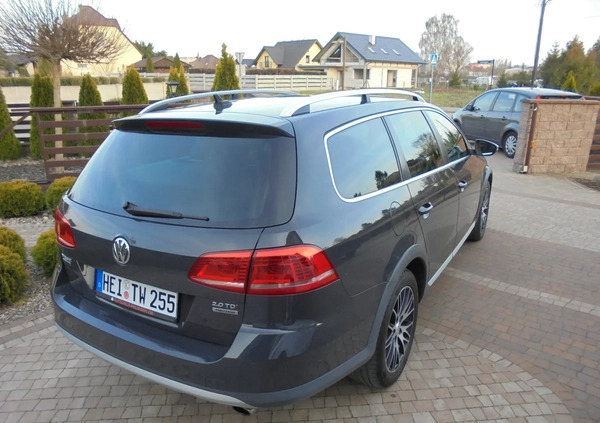 Volkswagen Passat cena 42200 przebieg: 289000, rok produkcji 2014 z Mogilno małe 667